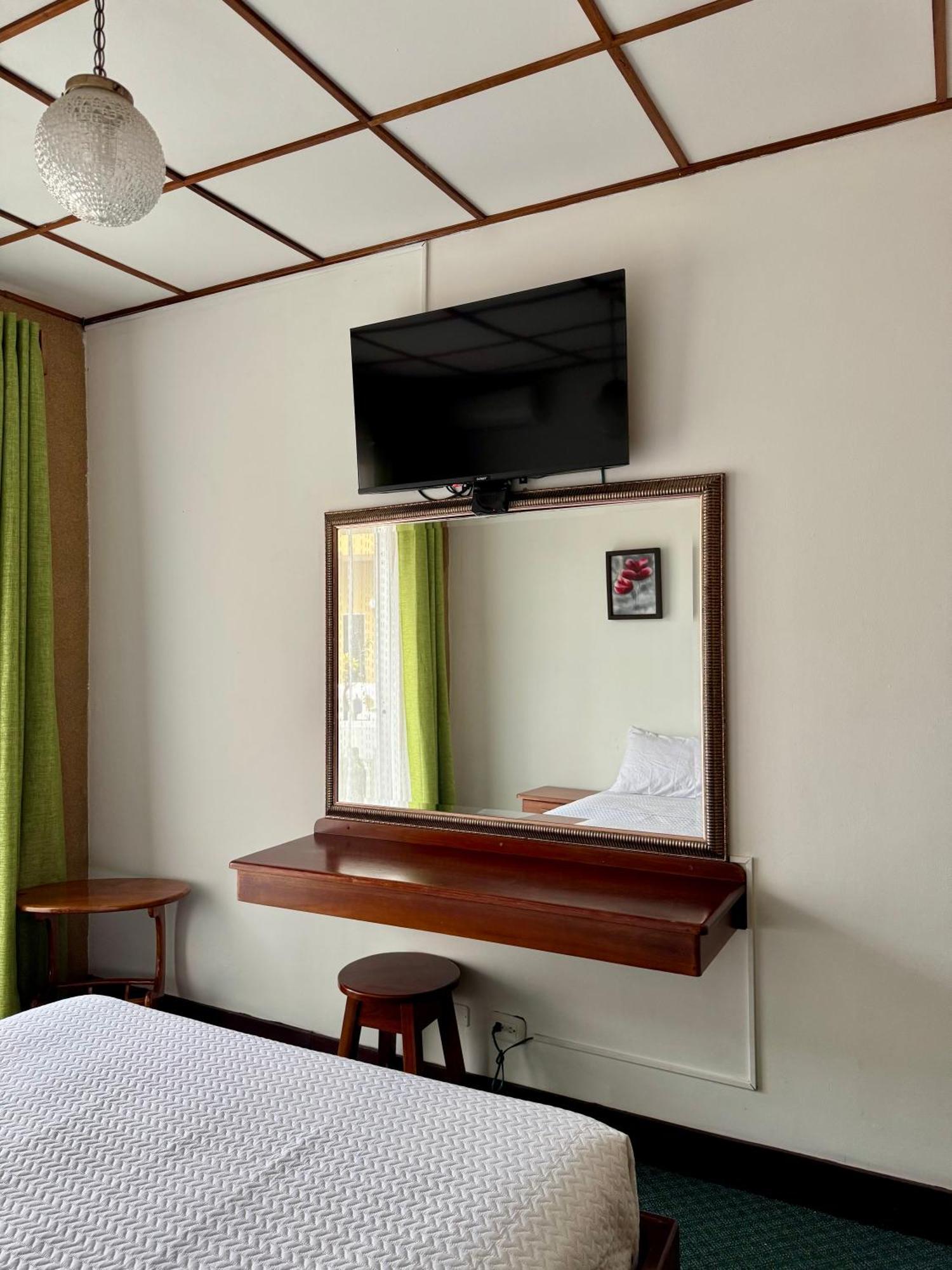 Hotel Malinche Quepos Dış mekan fotoğraf